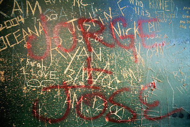 He Found a Message Written in Blood And Knew Death Was Watching